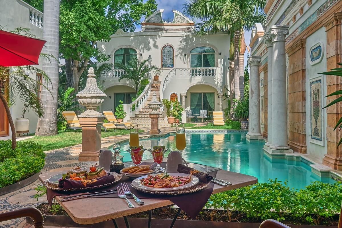 Mañana para 2: habitación, piscina, desayuno y mimosas